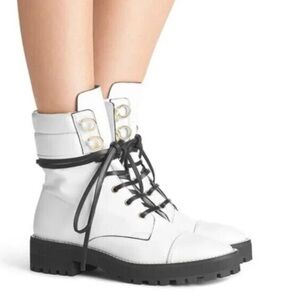 Stuart Weitzman Lexy Round Toe Leather Lace Up Moto Combat Ankle Boots size 6.5